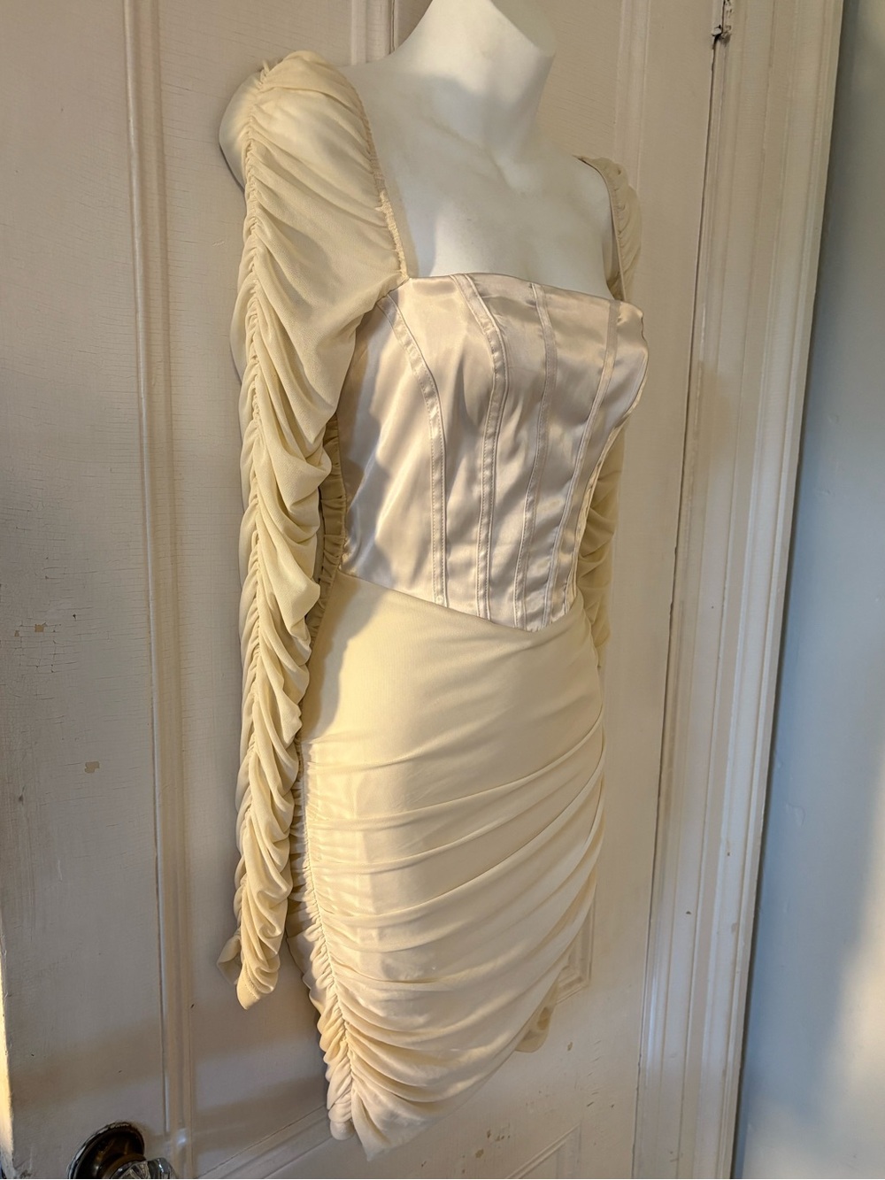 Vegas Wedding dress Cream corset look satin net mini off-white stretch s/m
